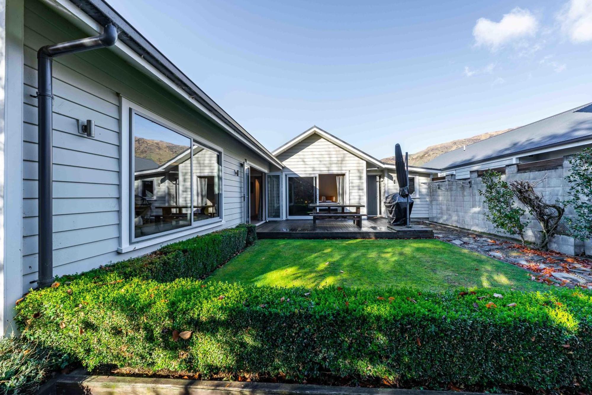 Roy'S Bay Luxury Accommodation Wanaka Extérieur photo