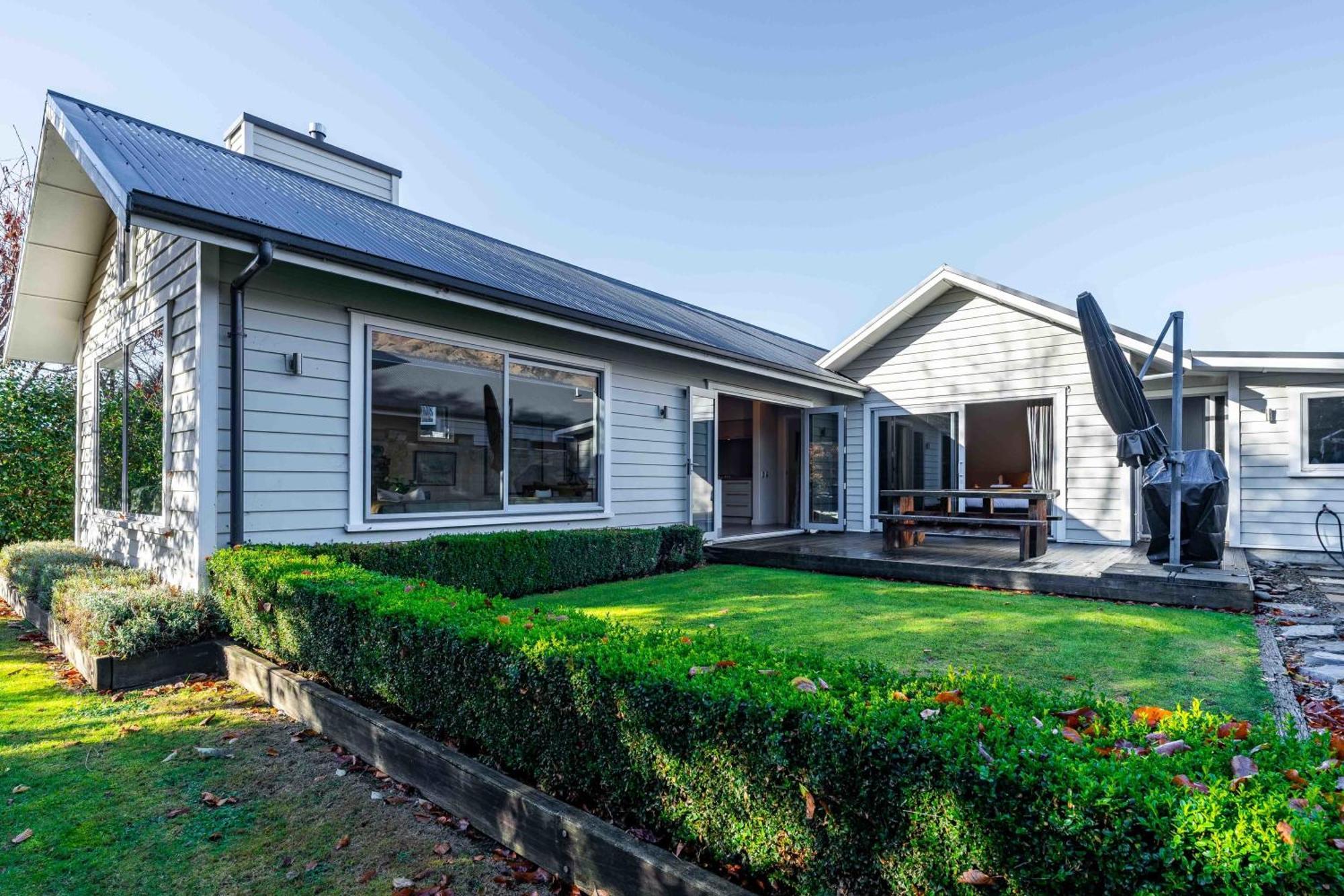 Roy'S Bay Luxury Accommodation Wanaka Extérieur photo