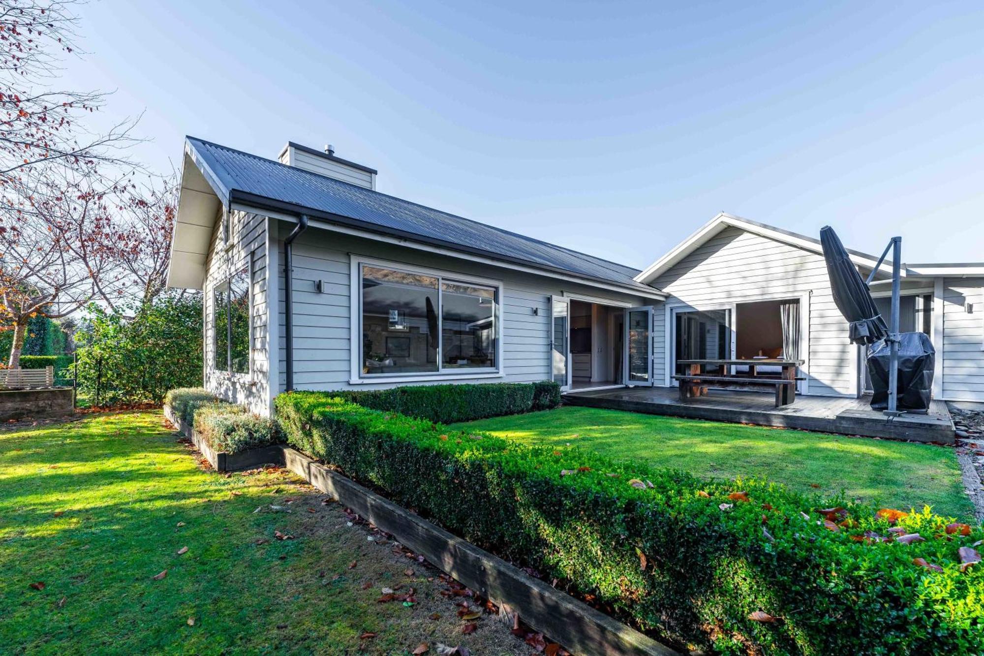 Roy'S Bay Luxury Accommodation Wanaka Extérieur photo