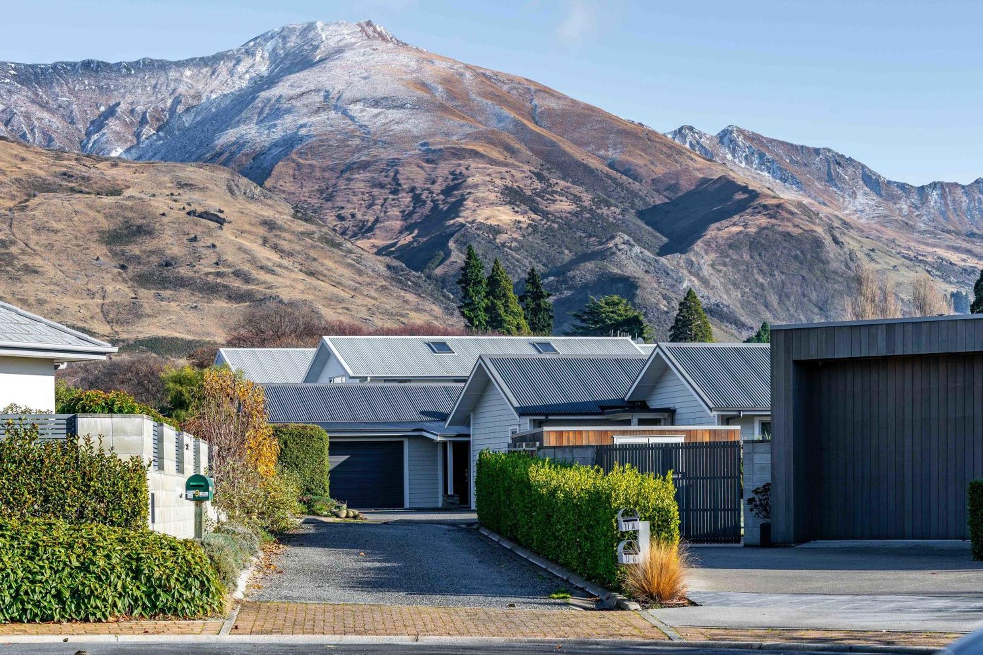 Roy'S Bay Luxury Accommodation Wanaka Extérieur photo